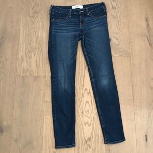 Blue Medium Washed Jeans
